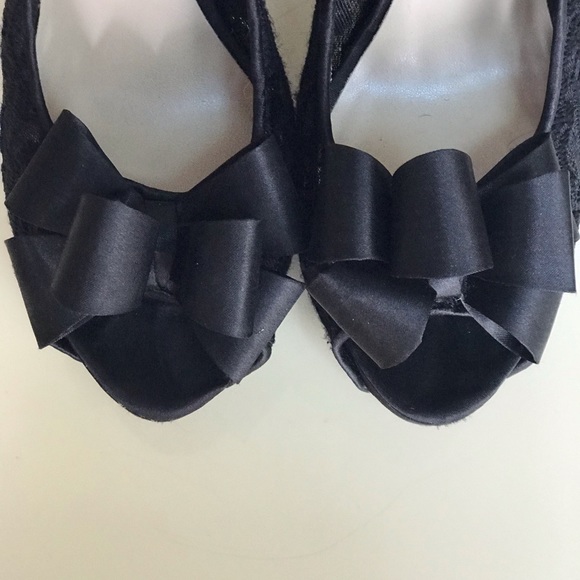 Chinese Laundry Black Lace Open Toe Heel - Picture 4 of 5